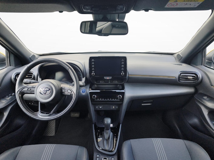 Fahrzeugbild TOYOTA YARIS CROSS