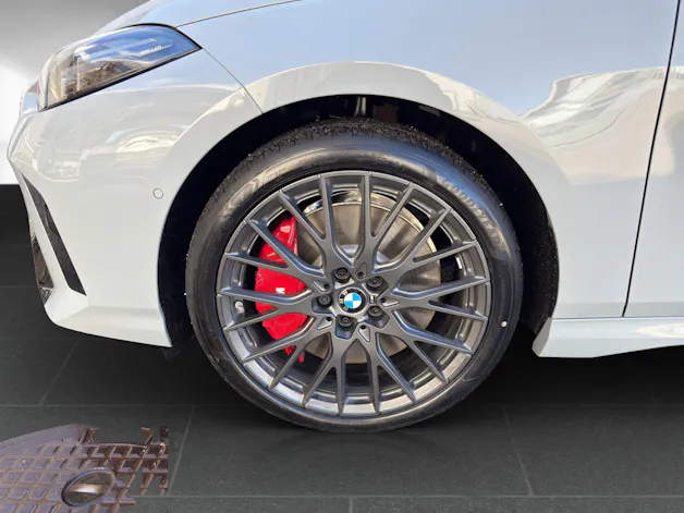 BMW 120i