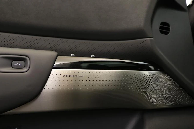 Fahrzeugbild ZEEKR 7X