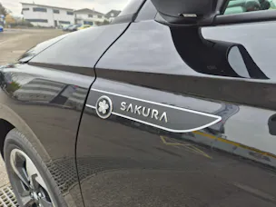 Suzuki Swift 1.2 Sakura Top Hybrid