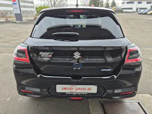 Suzuki Swift 1.2 Sakura Top Hybrid