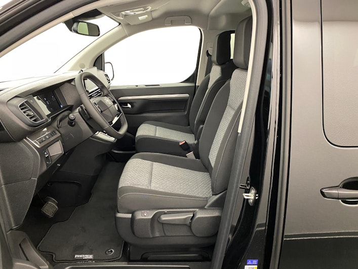 Vehicle image TOYOTA PROACE