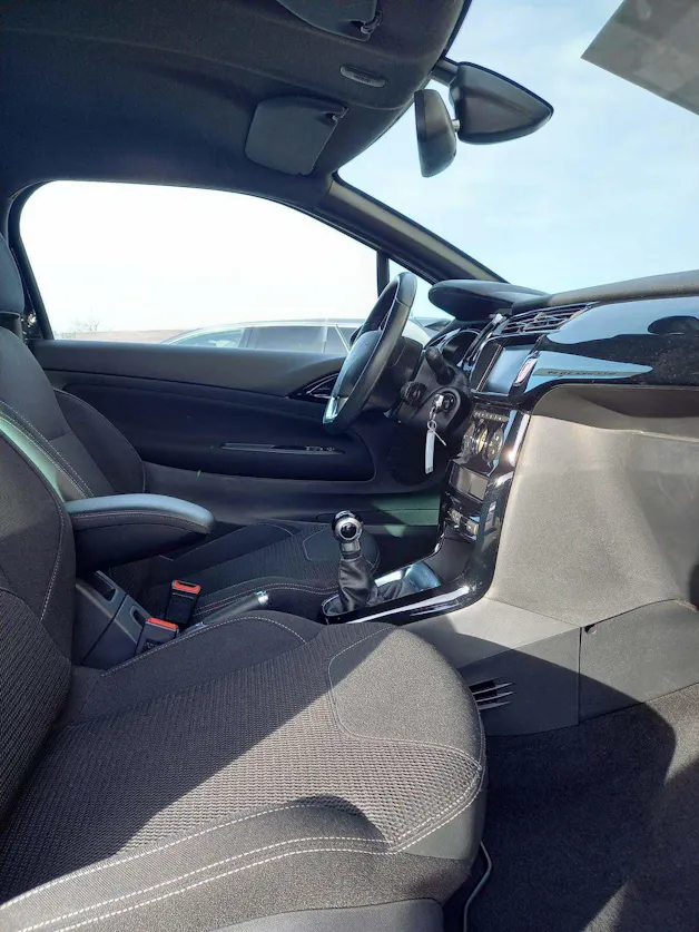 DS Automobiles 3 1.2 PureTech Eye Tech
