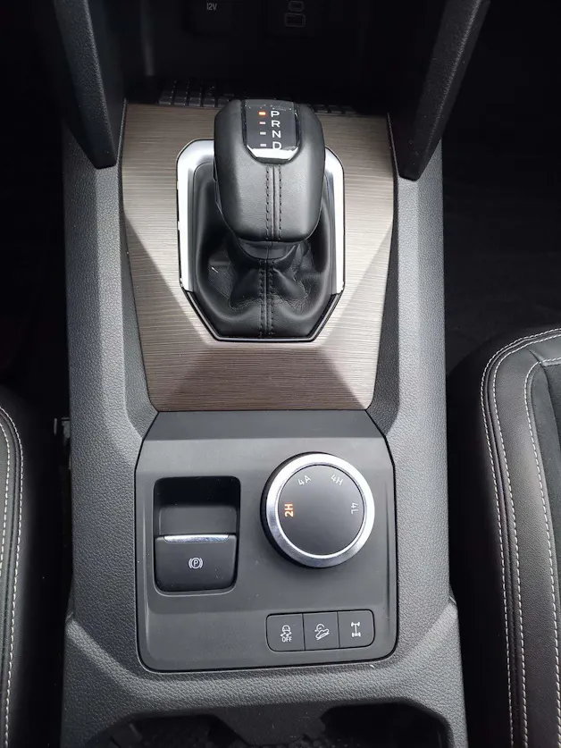 VW Amarok DKab. Pick-up 3.0 TDI 240 Style Winter 2 4m