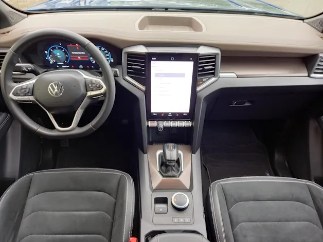 VW Amarok DKab. Pick-up 3.0 TDI 240 Style Winter 2 4m