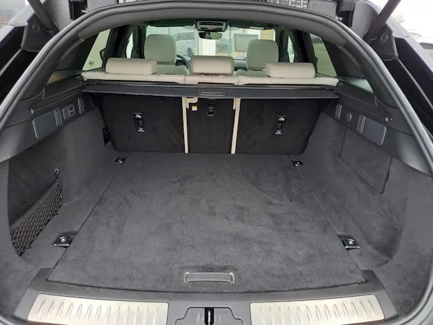 Land Rover Range Rover Velar 2.0 T R-Dynamic S