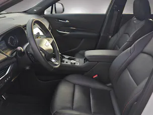 Cadillac XT4 2.0 T Sport AWD