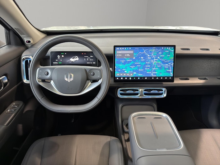 Vehicle image LEAPMOTOR B10