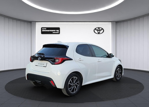 Vehicle image 6 Vehicle image 6