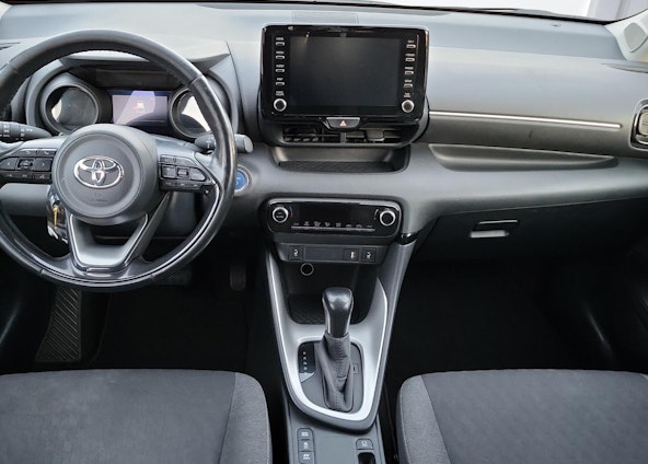 Vehicle image 13 Vehicle image 13