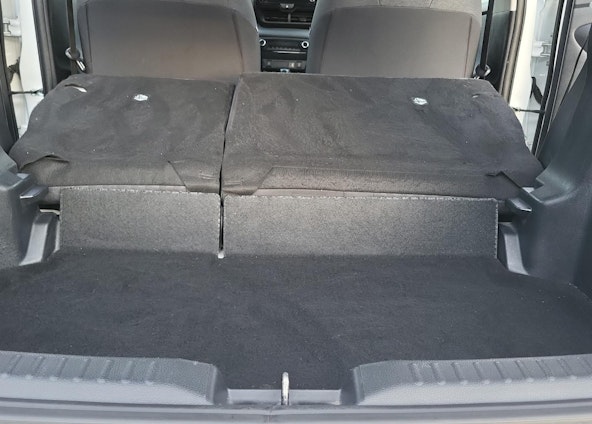 Vehicle image 16 Vehicle image 16