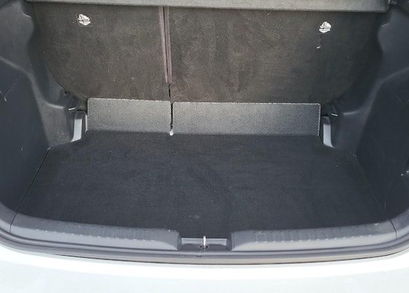 Vehicle image 15 Vehicle image 15