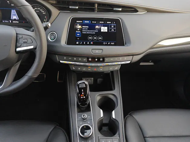 Cadillac XT4 2.0 T Sport AWD