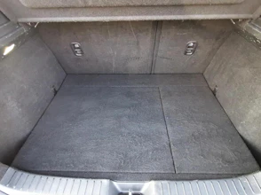https://vehicle.imgix.net/4178971/ae7a0c9c-d33a-4896-acf6-3e3f49f0d995.jpg
