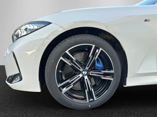 BMW 330d M Sport xDrive SAG Touring