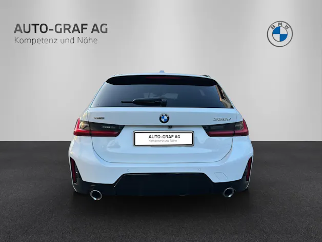 BMW 330d M Sport xDrive SAG Touring