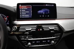 BMW 520d xDrive paddles Touring