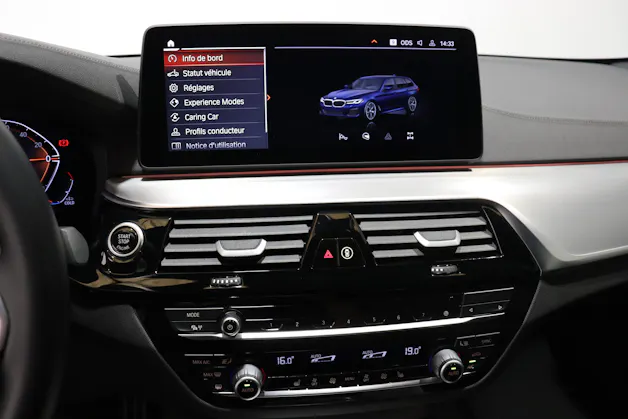 BMW 520d xDrive paddles Touring