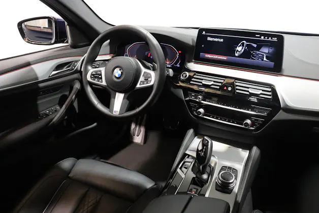 BMW 520d xDrive paddles Touring