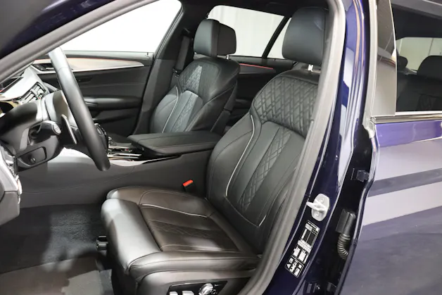 BMW 520d xDrive paddles Touring