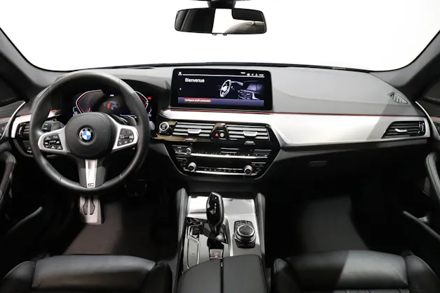 BMW 520d xDrive paddles Touring