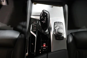 image du véhicule BMW 520d xDrive paddles Touring