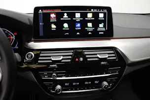 BMW 520d xDrive paddles Touring