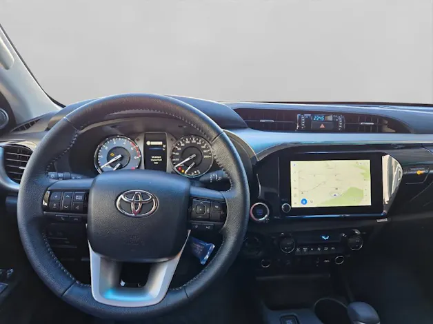 Toyota Hilux Double Cab.-Pick-up 2.8 48038/004