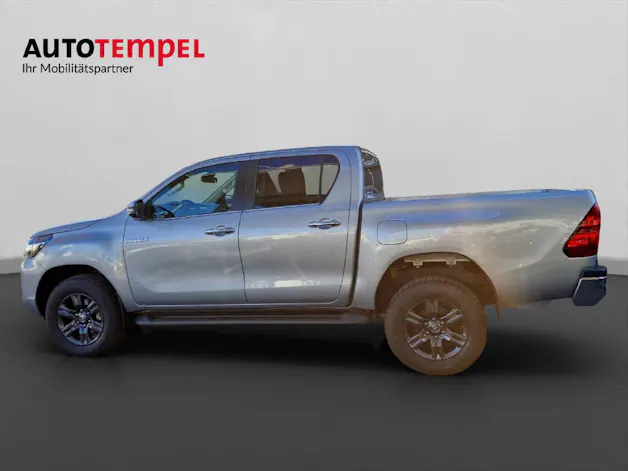Toyota Hilux Double Cab.-Pick-up 2.8 48038/004