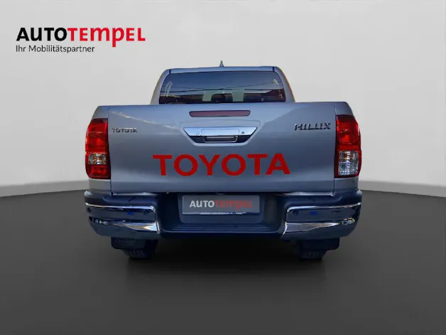 Toyota Hilux Double Cab.-Pick-up 2.8 48038/004