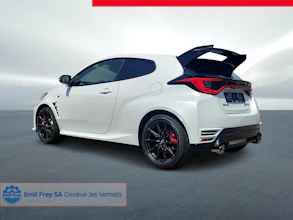 https://vehicle.imgix.net/4179035/1216971a-aa5d-45c7-9500-80761c8d8b3c.jpg