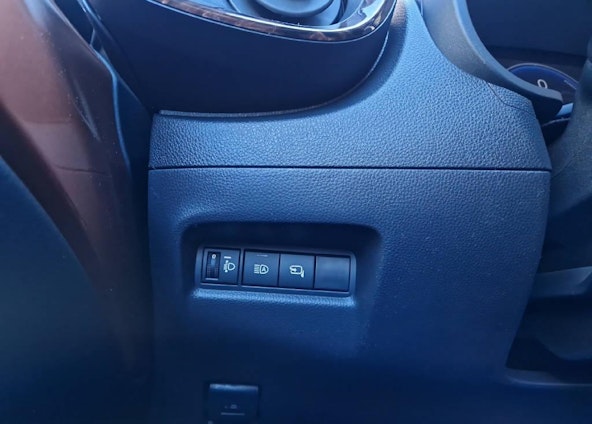 Vehicle image 16 Vehicle image 16