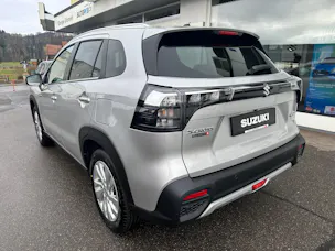 Suzuki S-Cross 1.4 T Sakura Hybrid 4x4