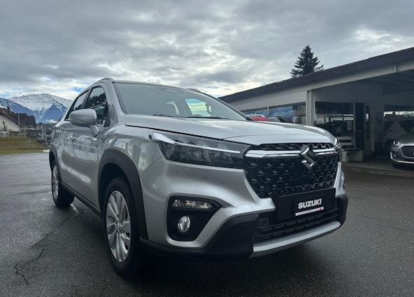 First vehicle image First vehicle image