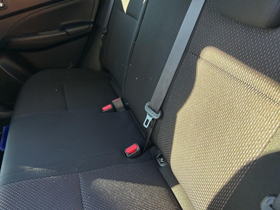 Vehicle image 15 Vehicle image 15