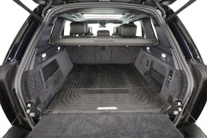 Fahrzeugbild LAND ROVER Range Rover 3.0 I6 P550e Autobiography