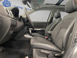 Fahrzeugbild SUZUKI Vitara 1.4 T Sakura Top Hybrid 4x4