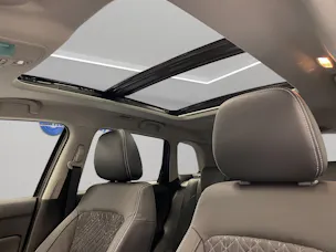 Suzuki Vitara 1.4 T Sakura Top Hybrid 4x4