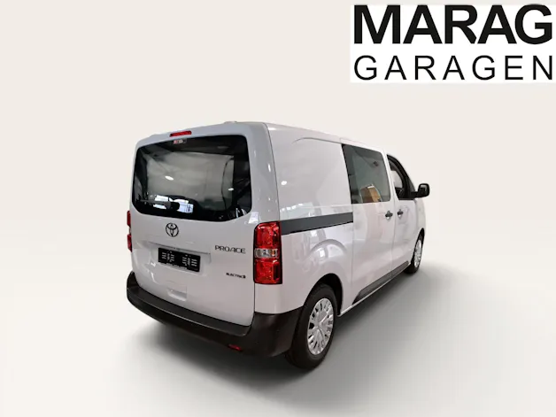 Toyota PROACE Van L1 75KWh Advanced
