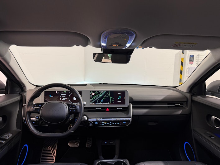 Vehicle image HYUNDAI IONIQ 5