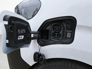Toyota PROACE Kab.-Ch. L1 75KWh