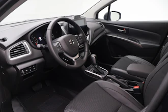 https://vehicle.imgix.net/4179161/39771098-7c6c-4712-879b-c3132c90f7bd.JPG