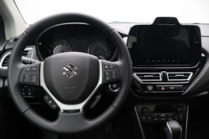image du véhicule SUZUKI S-Cross 1.4 T Sakura Top Hybrid 4x4