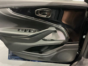 image du véhicule ASTON MARTIN DBX 707 4.0 V8 Bi-Turbo