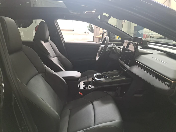 Fahrzeugbild TOYOTA BZ4X