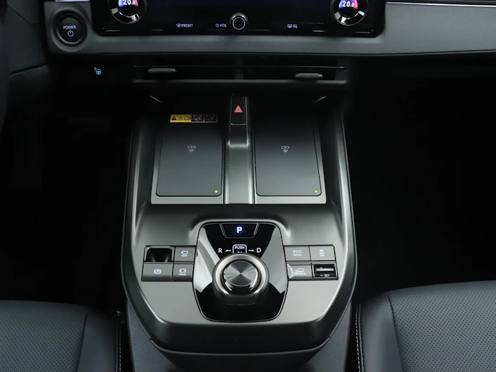 Fahrzeugbild TOYOTA BZ4X