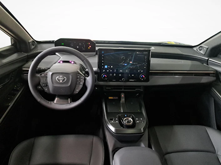 Fahrzeugbild TOYOTA BZ4X