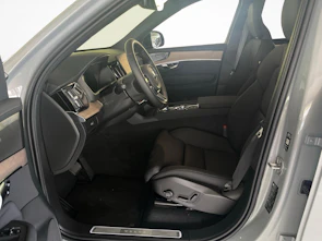 immagine del veicolo VOLVO XC90 2.0 B5 MH Plus Dark AWD