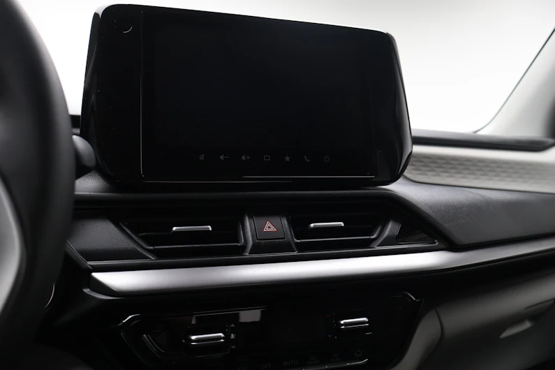 immagine del veicolo SUZUKI SWIFT