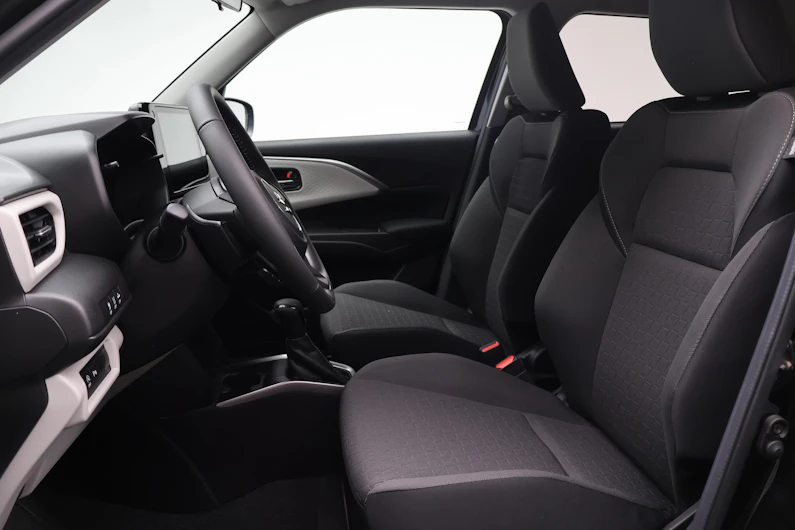 immagine del veicolo SUZUKI SWIFT